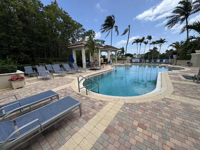 Building Photo - 3306 Tuscany Way