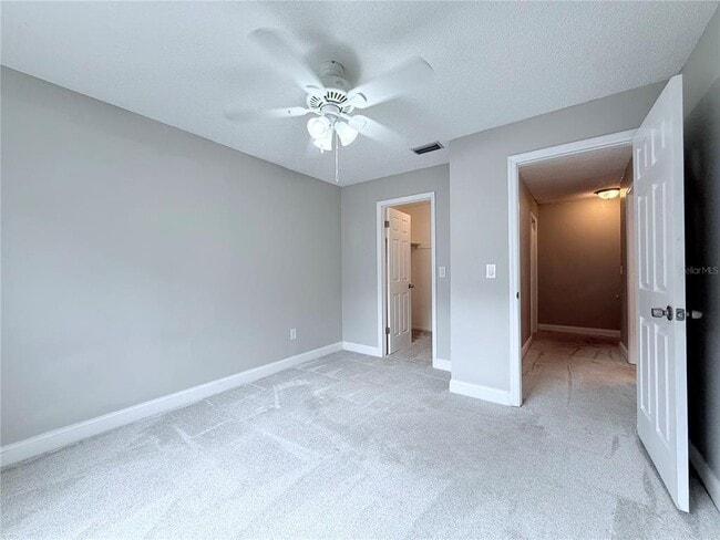 Building Photo - 11893 Raintree Dr