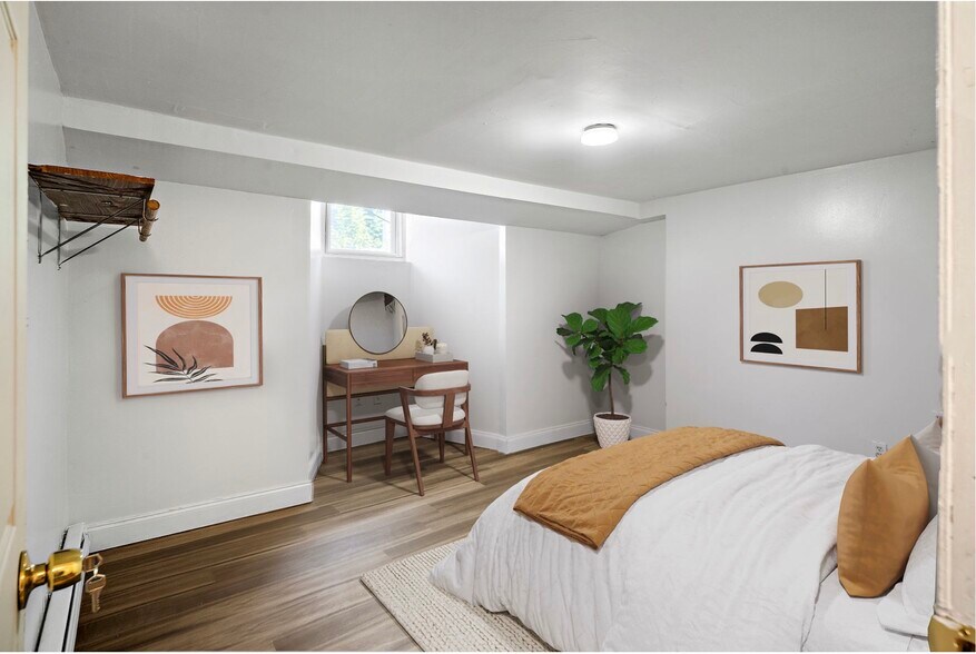 Building Photo - 16 Mayfair St