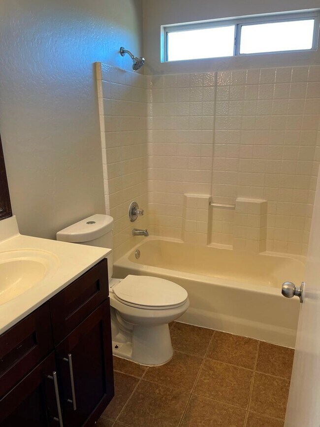 Building Photo - 12825 W Cherry Hills Dr