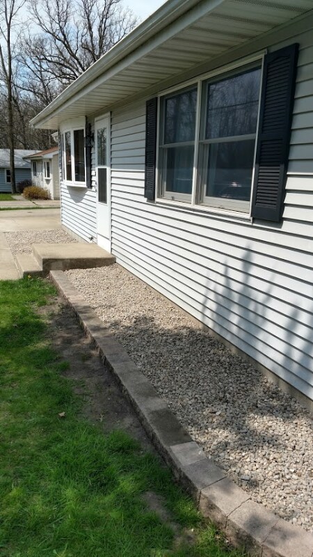 Building Photo - 7000 W 128th Ln