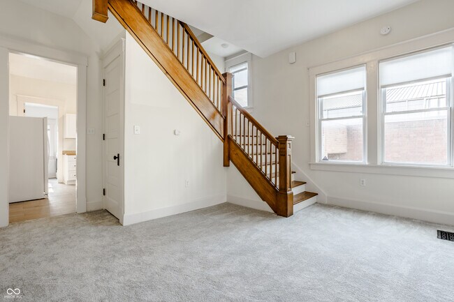 Building Photo - 123 N Highland Ave