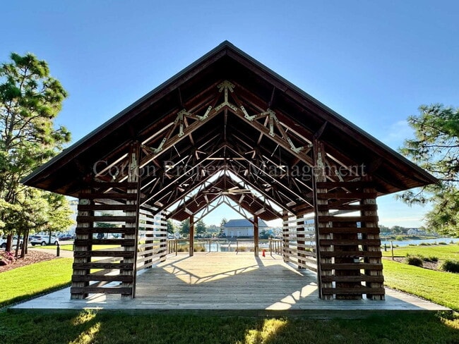 Building Photo - 2BR/2.5BA townhome in River Lights Communi...
