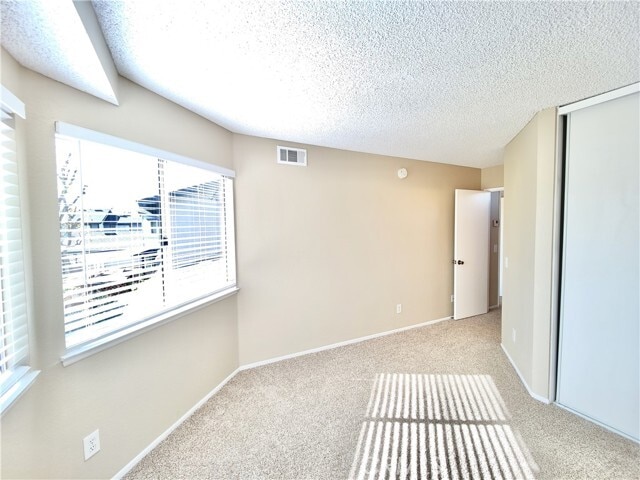 Building Photo - 857 California Privado
