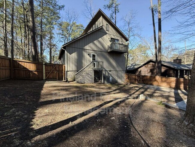 Building Photo - 413 Watergap Dr