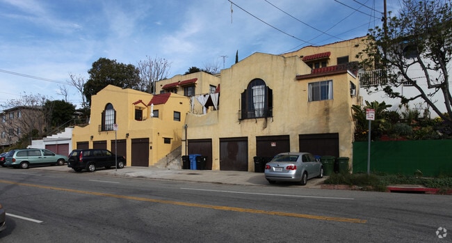 Primary Photo - 1463/1469 1/2 Scott Avenue ,