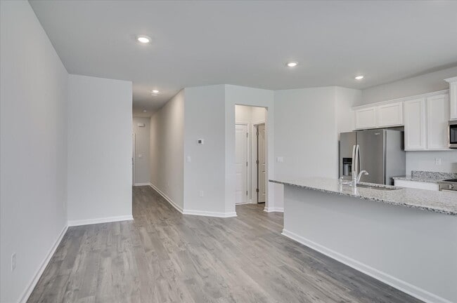 Building Photo - 809 Grovebury Ct