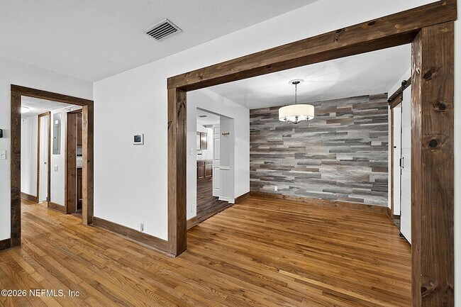 Building Photo - 4603 Jammes Rd