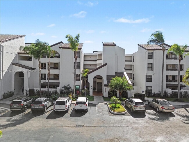 Building Photo - 9140 SW 123rd Ct