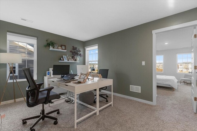 Building Photo - 271 Charlestowne Lakes Dr