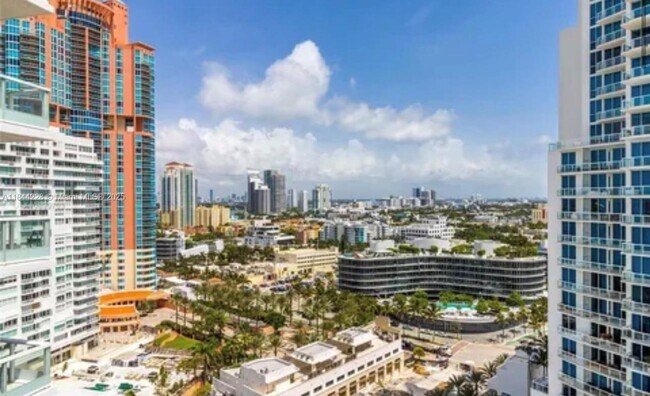 Building Photo - 100 South Pointe Dr