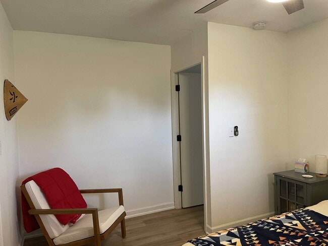 Building Photo - 3 bedrooms, 2 bathrooms, fenced yard!