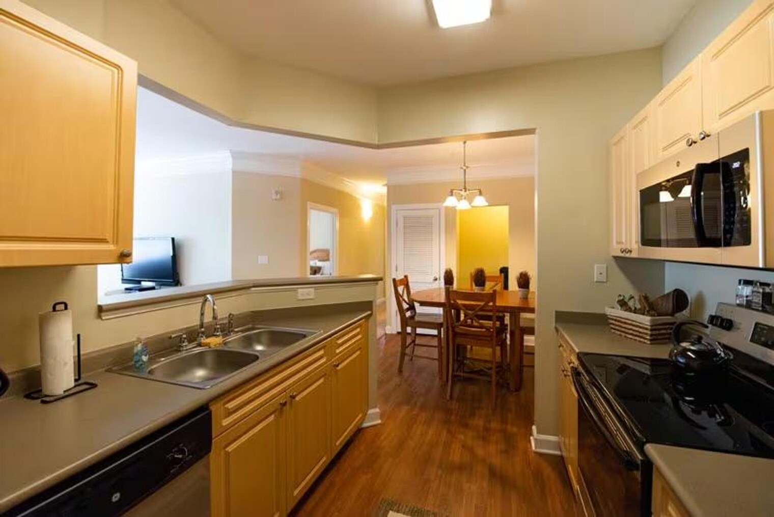 Building Photo - 5000 Koster Hill Pl
