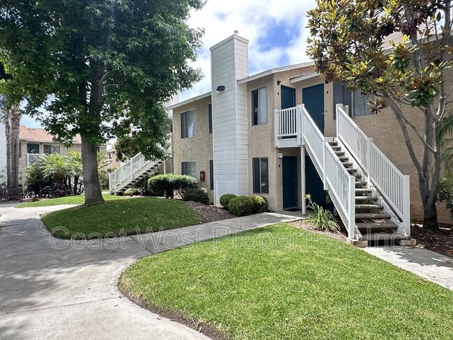 Building Photo - 3551 Roosevelt St