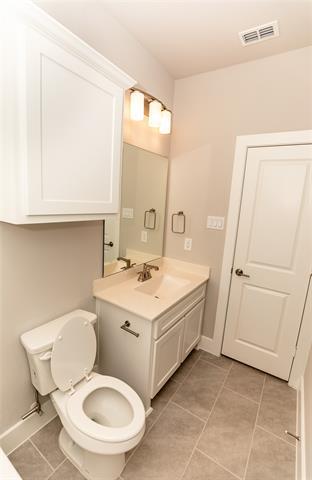 Building Photo - 6124 Shasta Creek Rd