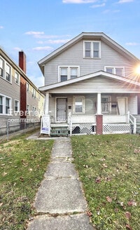 Building Photo - 2545 Sullivant Ave