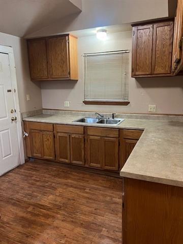 Building Photo - 320 9th St NW