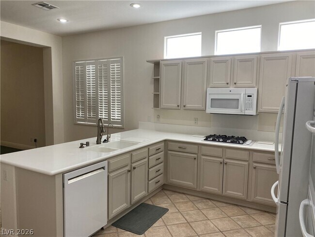 Building Photo - 412 Bloomingdale Ct