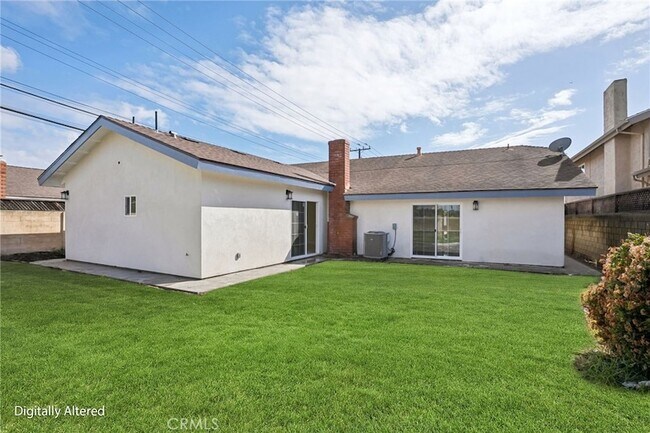 Building Photo - 10121 Eagle Ave