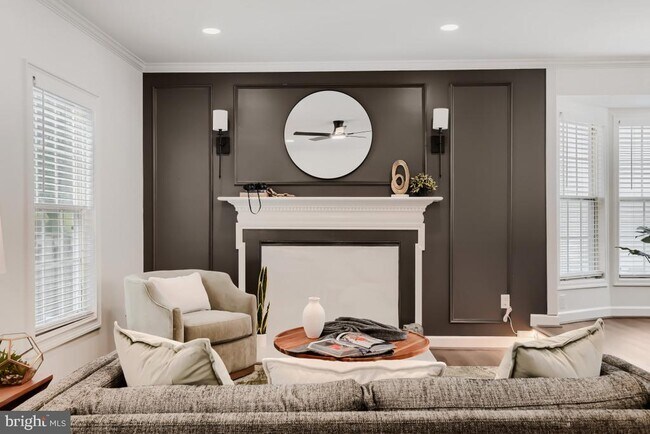 Building Photo - 8573 Black Star Cir