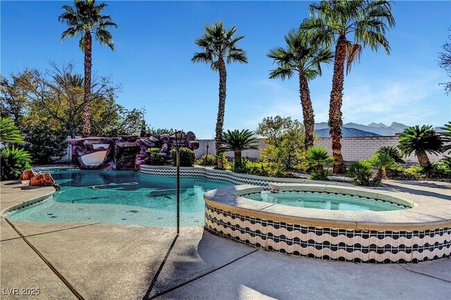 Building Photo - 4683 Clay Peak Dr