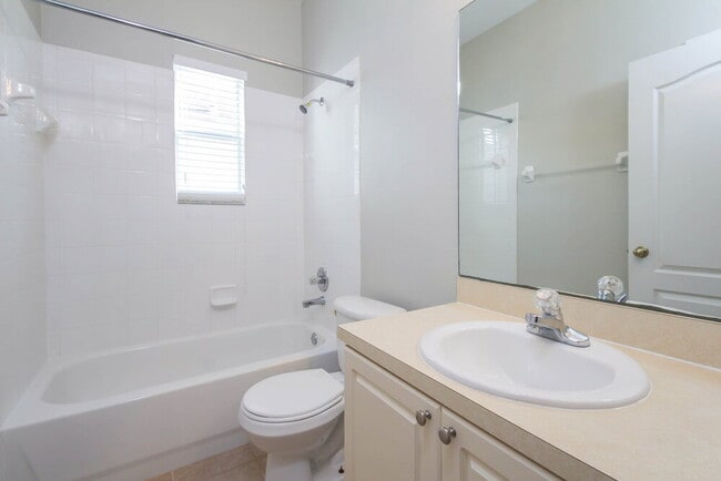 Building Photo - 6748 Monarch Park Dr