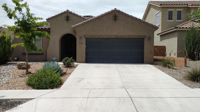 Building Photo - Lovely Rio Rancho Home! 4 Bedroom, 2 bath!