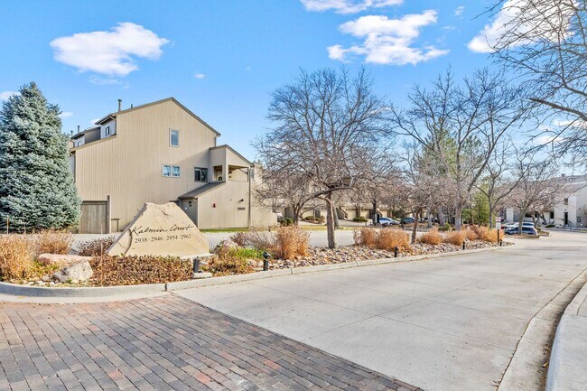 Building Photo - Flatiron View Retreat with Vaulted Ceilings & Private Balcony