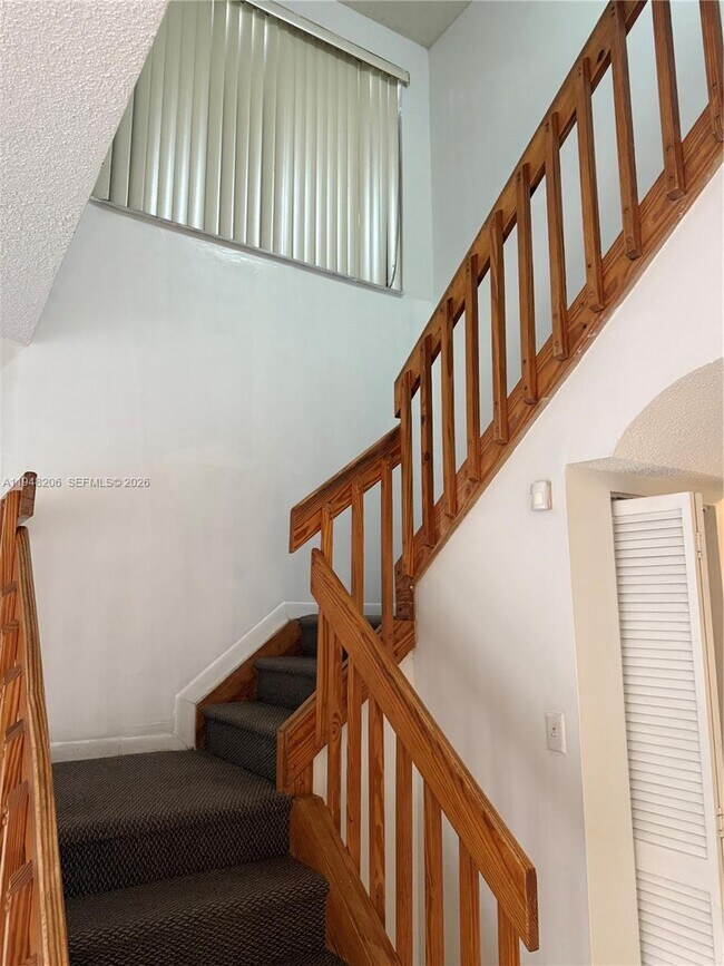 Building Photo - 11864 SW 99th St