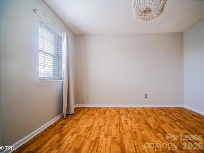 Building Photo - 6124 Heath Ridge Ct