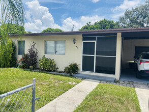 Building Photo - 380 Sandia Ave