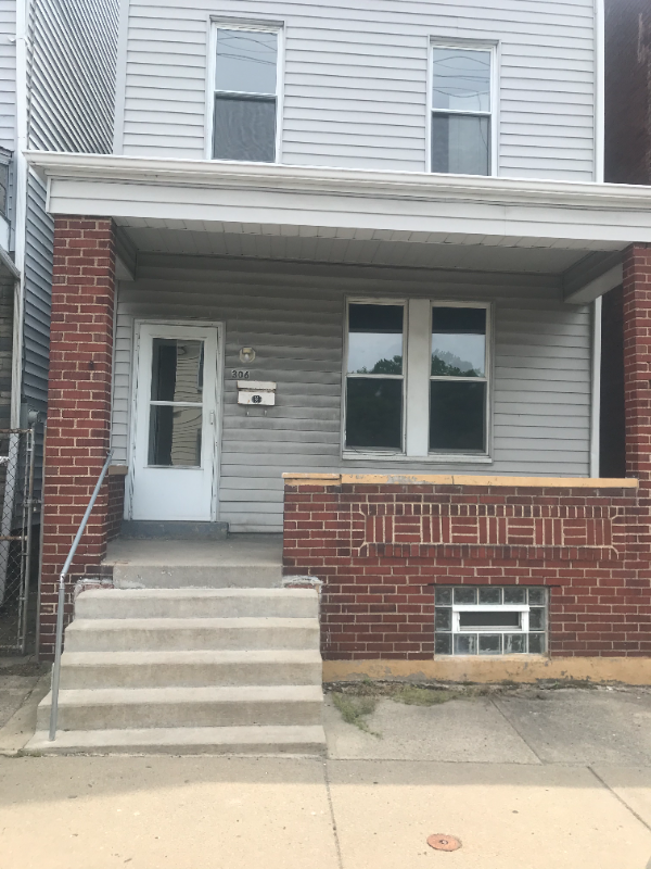 Primary Photo - 306 N Mathilda St