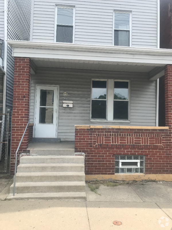 Building Photo - 306 N Mathilda St