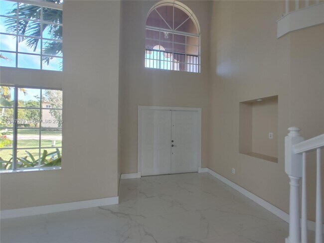 Building Photo - 21872 SW 95th Pl