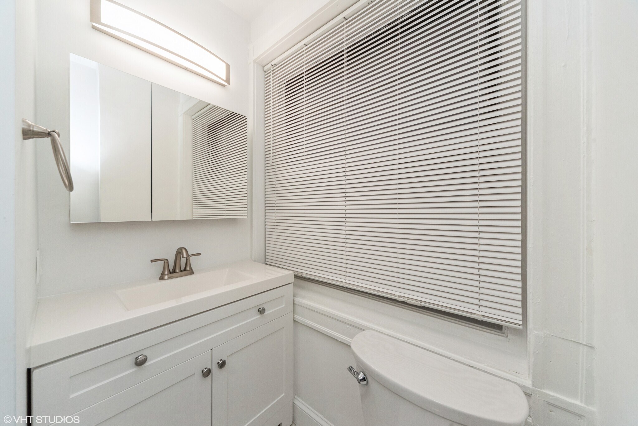 Building Photo - 75 Westland Ave