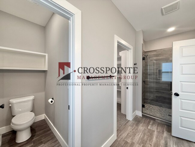 Building Photo - Spacious 4-Bedroom Home with 2.5 Bathrooms, 2-Car Garage & Fenced Yard
