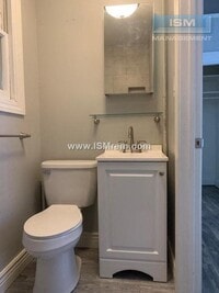 Building Photo - OSM Trade Street