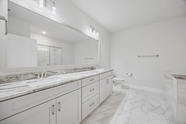 Building Photo - 6804 Westview Dr