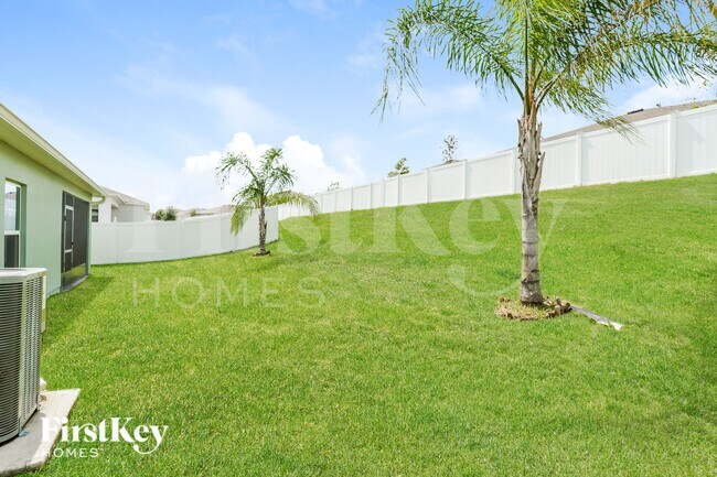 Building Photo - 606 Black Eagle Dr