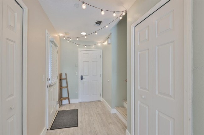 Building Photo - 1307 Salem Orchard Ln