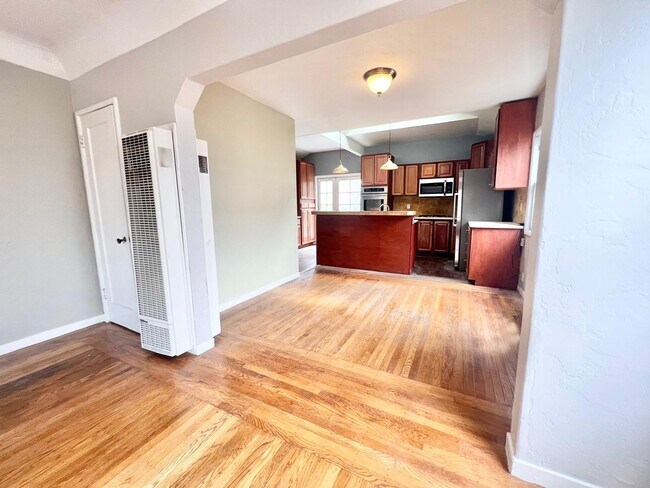 Dining room - 1390 Dwight Way