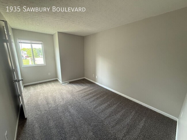 Building Photo - 1935 Sawbury Blvd