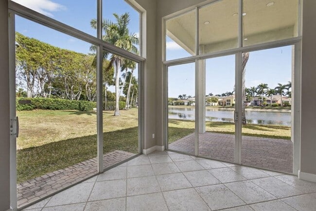 Building Photo - 2162 Stotesbury Way