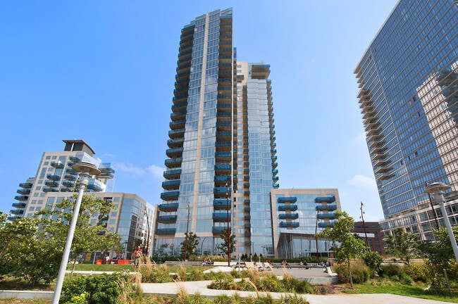 Building Photo - 22 N 6th St