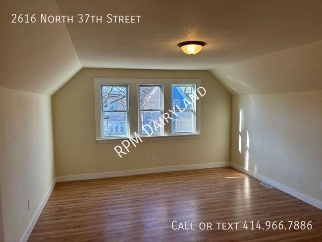 Building Photo - 2616 N 37th St