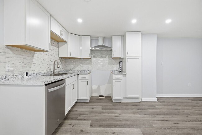 Building Photo - West Nashville Rental