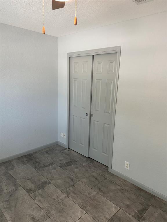 Building Photo - 2234 Bentwood Dr