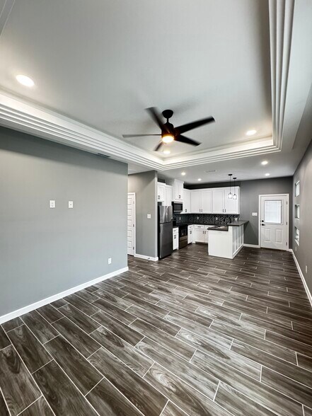 Building Photo - 3308 Whetstone Ave