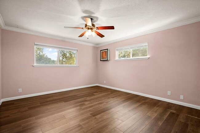 Building Photo - 6607 Avenida Ann St