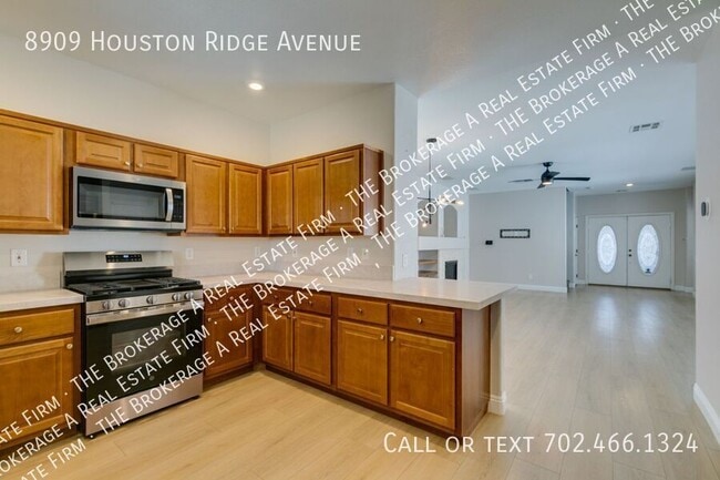 Building Photo - 8909 Houston Ridge Ave